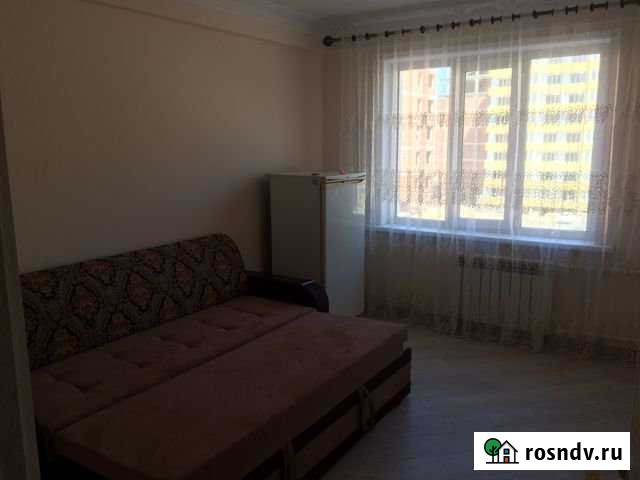 3-комнатная квартира, 92 м², 4/10 эт. в аренду на длительный срок в Каспийске Каспийск - изображение 1