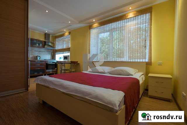 Квартира-студия, 40 м², 4/5 эт. в аренду посуточно в Томске Томск - изображение 1