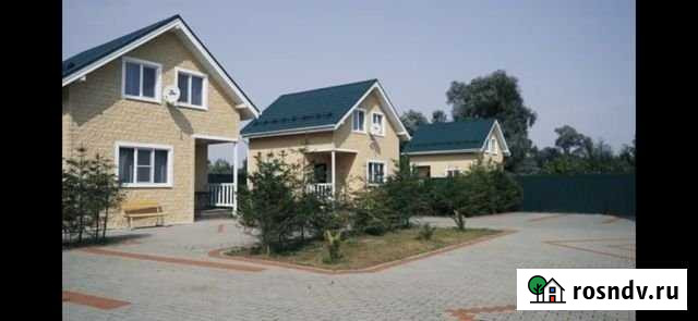 Коттедж 70 м² на участке 550 сот. в аренду посуточно в Парфино Парфино - изображение 1