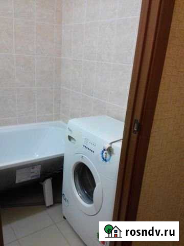 Комната 12 м² в 2-ком. кв., 2/5 эт. в аренду на длительный срок в Симферополе Симферополь - изображение 1