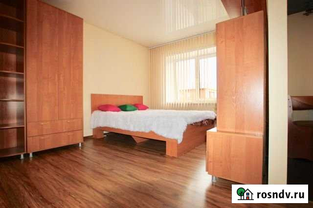 1-комнатная квартира, 35 м², 4/5 эт. в аренду посуточно в Кемерово Кемерово - изображение 1