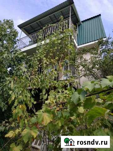 1-комнатная квартира, 50 м², 1/2 эт. в аренду на длительный срок в Алупке Алупка - изображение 1