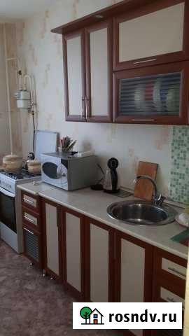 3-комнатная квартира, 66 м², 4/10 эт. в аренду на длительный срок в Нижнекамске Нижнекамск - изображение 1