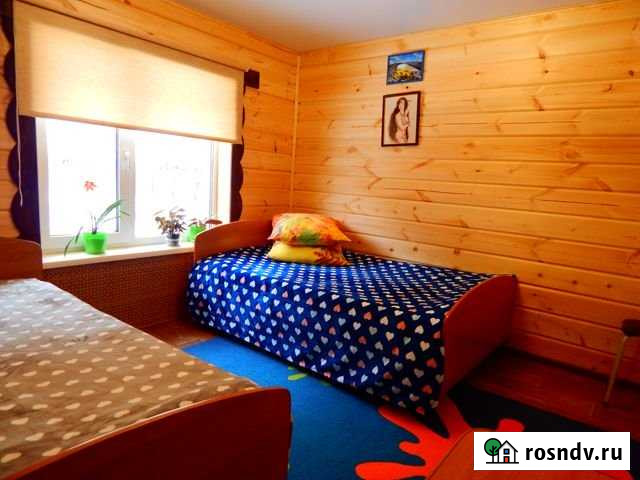 Дом 80 м² на участке 20 сот. в аренду посуточно в Горно-Алтайске Горно-Алтайск - изображение 1