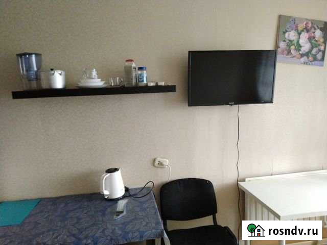 Комната 15 м² в 6-ком. кв., 13/16 эт. в аренду посуточно в Санкт-Петербурге Санкт-Петербург - изображение 1