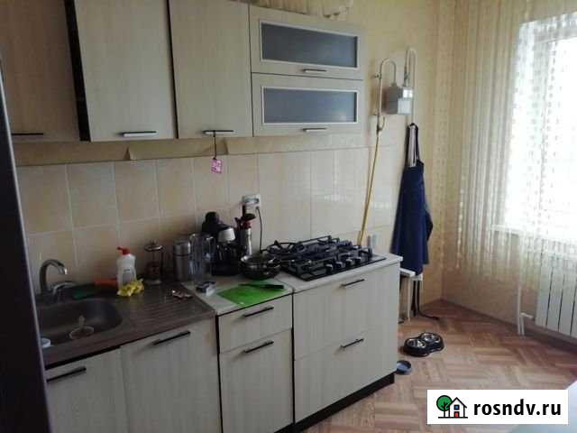 3-комнатная квартира, 64 м², 8/9 эт. в аренду на длительный срок в Великих Луках Великие Луки - изображение 1