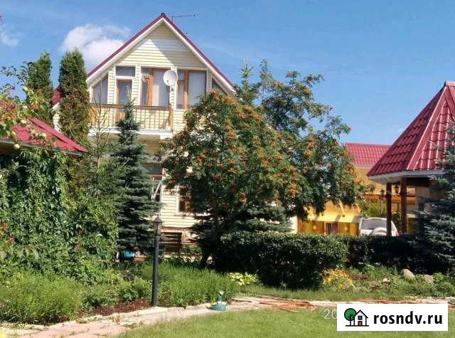 Дом 220 м² на участке 12 сот. в аренду посуточно в Магнитогорске Магнитогорск - изображение 1