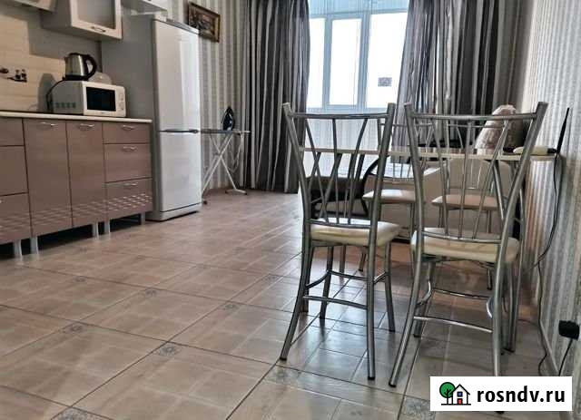 2-комнатная квартира, 46.4 м², 7/17 эт. в аренду посуточно в Оренбурге Оренбург - изображение 1