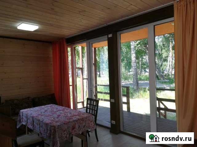 Коттедж 105 м² на участке 40 сот. в аренду посуточно в Миассе Миасс - изображение 1