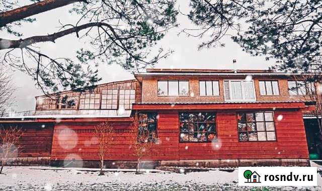 Коттедж 150 м² на участке 5 сот. в аренду посуточно в Санкт-Петербурге Санкт-Петербург - изображение 1