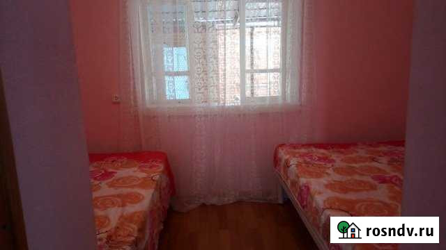 Дом 57 м² на участке 16 сот. в аренду посуточно в Каменномостском Каменномостский - изображение 1