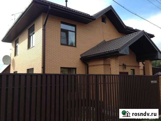 Дом 200 м² на участке 6 сот. в аренду на длительный срок в Красногорске Московской области Красногорск - изображение 1