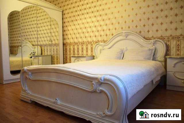 3-комнатная квартира, 105 м², 3/6 эт. в аренду посуточно в Орле Орёл - изображение 1