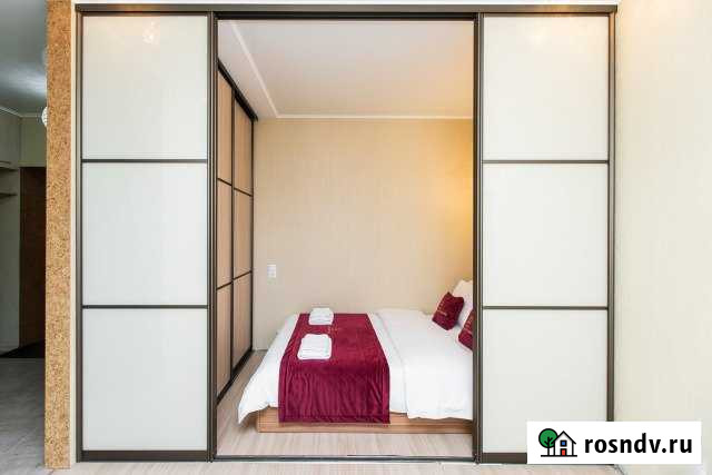 1-комнатная квартира, 43 м², 5/5 эт. в аренду посуточно в Челябинске Челябинск - изображение 1