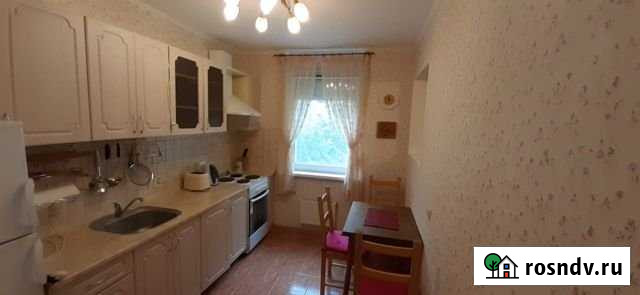 2-комнатная квартира, 60 м², 1/4 эт. в аренду на длительный срок в Светлогорске Светлогорск - изображение 1