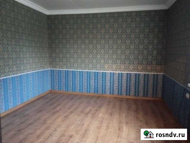 2-комнатная квартира, 60 м², 1/1 эт. в аренду на длительный срок в Каспийске Каспийск - изображение 1