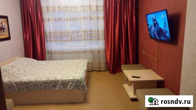 3-комнатная квартира, 68 м², 1/5 эт. в аренду посуточно в Братске Братск - изображение 1