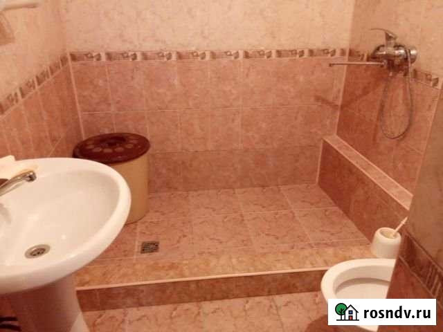 1-комнатная квартира, 55 м², 1/1 эт. в аренду на длительный срок в Махачкале Махачкала - изображение 1