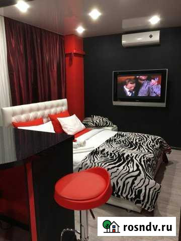 1-комнатная квартира, 40 м², 1/10 эт. в аренду посуточно в Тольятти Тольятти - изображение 1