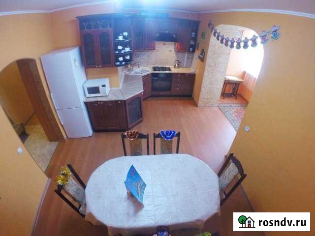 2-комнатная квартира, 74 м², 5/6 эт. в аренду посуточно в Зеленоградске Зеленоградск - изображение 1