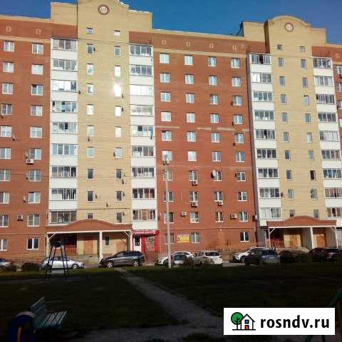 3-комнатная квартира, 83 м², 10/10 эт. в аренду на длительный срок в Новомосковске Новомосковск - изображение 1