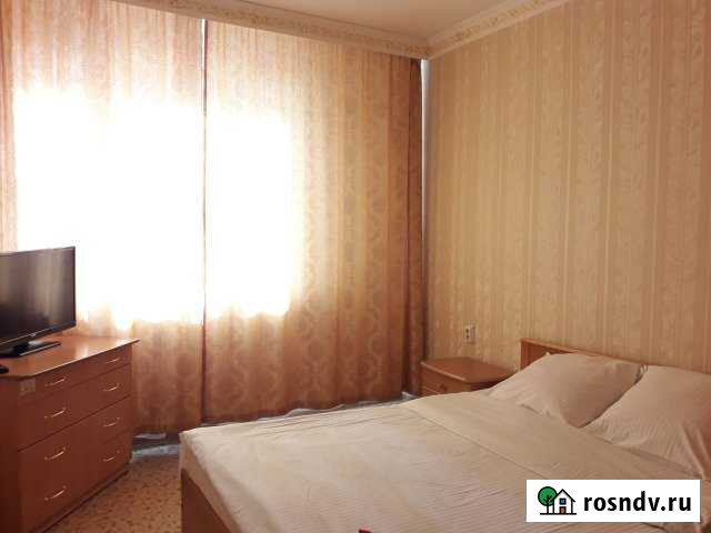 1-комнатная квартира, 40 м², 7/9 эт. в аренду посуточно в Салехарде Салехард - изображение 1