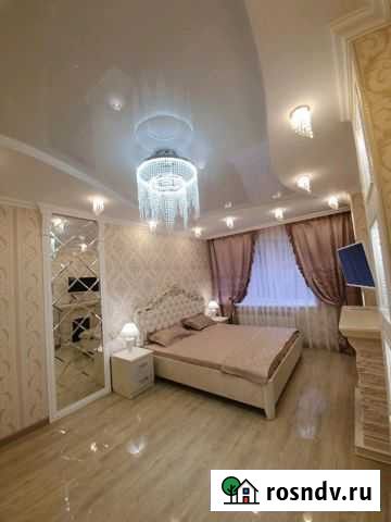 1-комнатная квартира, 55 м², 3/10 эт. в аренду посуточно во Владикавказе Владикавказ - изображение 1