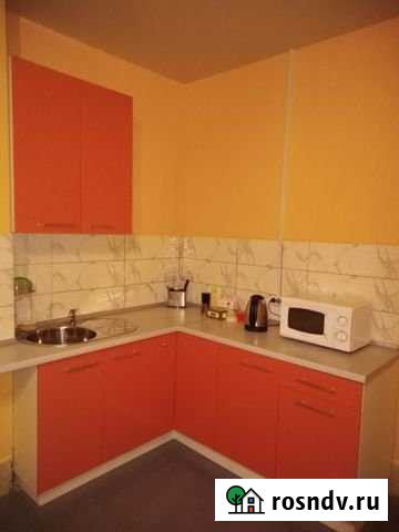 Комната 45 м² в 5-ком. кв., 1/25 эт. в аренду посуточно в Уфе Уфа - изображение 1