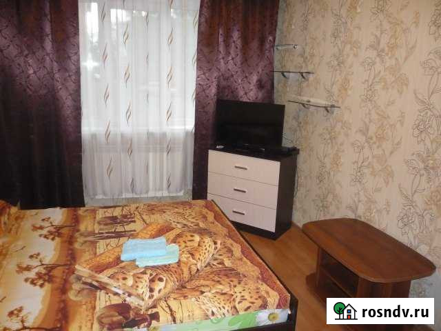 1-комнатная квартира, 30 м², 1/5 эт. в аренду посуточно в Прокопьевске Прокопьевск - изображение 1