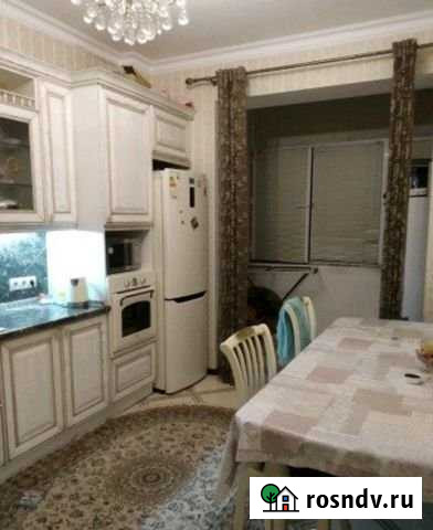 Комната 75 м² в 3-ком. кв., 3/5 эт. в аренду на длительный срок в Махачкале Махачкала - изображение 1