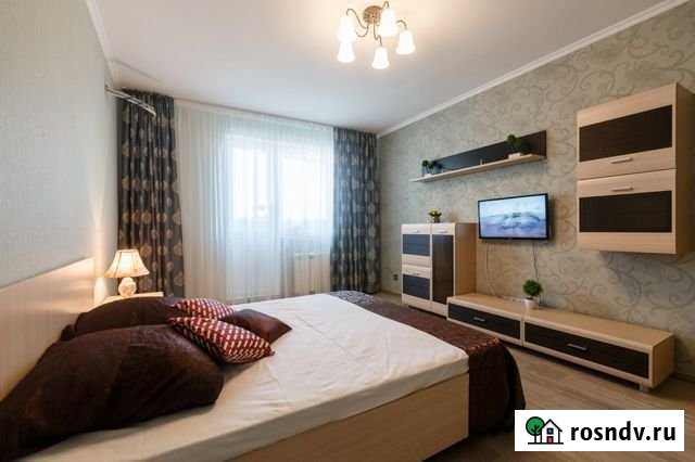 1-комнатная квартира, 45 м², 9/17 эт. в аренду посуточно в Оренбурге Оренбург - изображение 1