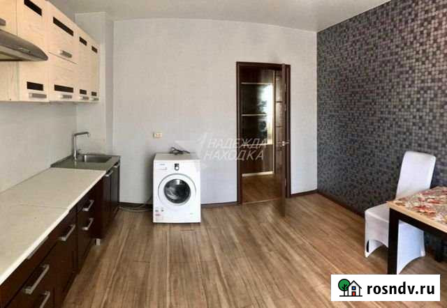 2-комнатная квартира, 63 м², 9/10 эт. в аренду на длительный срок в Находке Находка - изображение 1