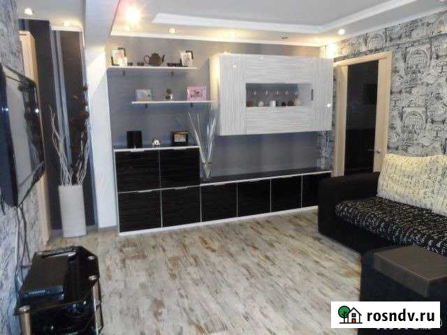 2-комнатная квартира, 46 м², 3/5 эт. в аренду посуточно в Новомосковске Новомосковск - изображение 1