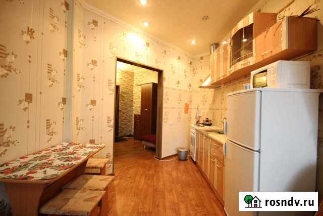 2-комнатная квартира, 65 м², 3/9 эт. в аренду посуточно в Абакане Абакан - изображение 1