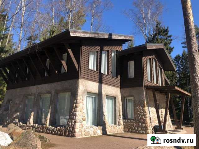 Коттедж 210 м² на участке 25 сот. в аренду посуточно в Высоцке Высоцк - изображение 1