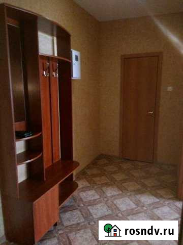 1-комнатная квартира, 50 м², 3/9 эт. в аренду посуточно в Кингисеппе Кингисепп - изображение 1