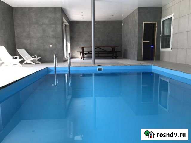 Коттедж 250 м² на участке 10 сот. в аренду посуточно в Самаре Самара - изображение 1