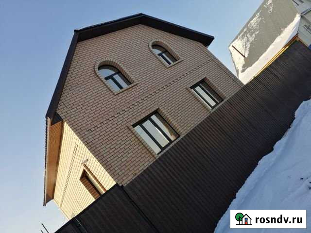 Коттедж 160 м² на участке 8 сот. в аренду посуточно в Белорецке Белорецк - изображение 1