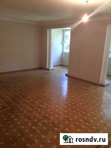 3-комнатная квартира, 65 м², 2/5 эт. на продажу во Владикавказе Владикавказ - изображение 1
