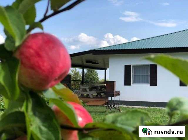 Коттедж 105 м² на участке 30 сот. в аренду посуточно в Тольятти Тольятти - изображение 1