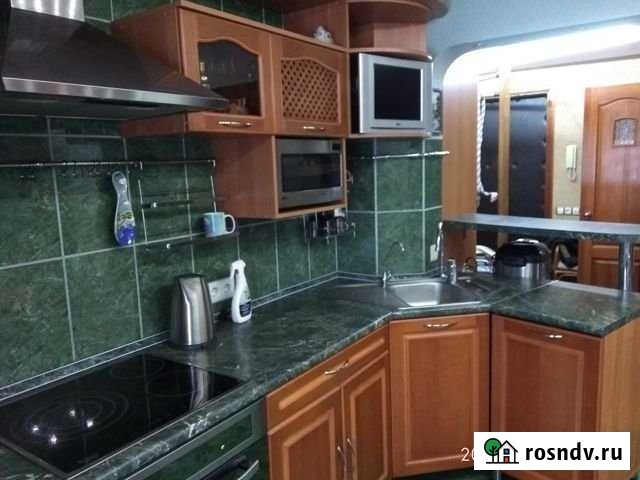 2-комнатная квартира, 51 м², 3/5 эт. в аренду на длительный срок в Омске Омск - изображение 1