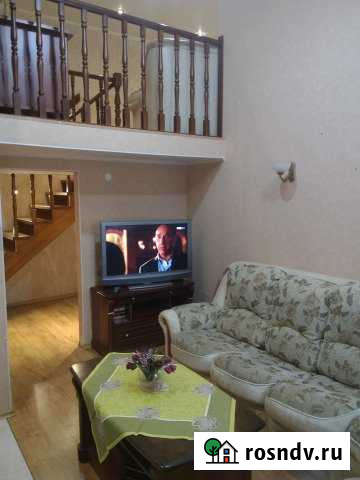 3-комнатная квартира, 85 м², 2/5 эт. в аренду посуточно в Иркутске Иркутск - изображение 1