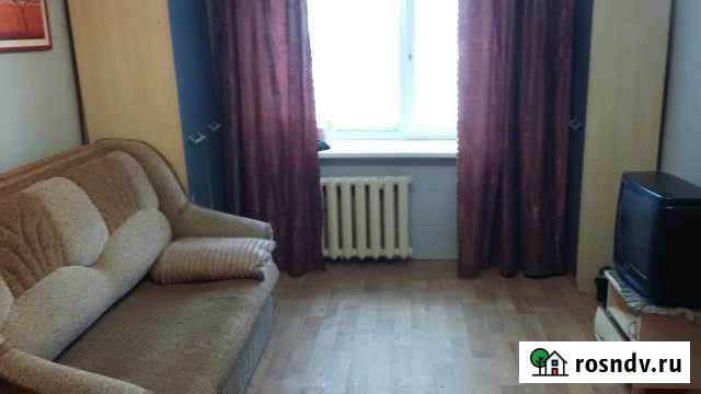 Комната 12.7 м² в 8-ком. кв., 6/9 эт. на продажу в Нижневартовске Нижневартовск - изображение 1