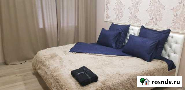 2-комнатная квартира, 57 м², 1/3 эт. в аренду посуточно в Златоусте Златоуст - изображение 1