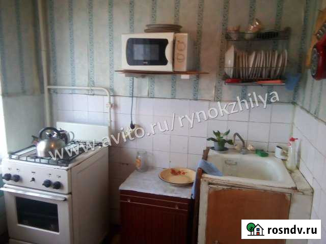 4-комнатная квартира, 57.8 м², 3/5 эт. на продажу в Каменске-Шахтинском Каменск-Шахтинский - изображение 1