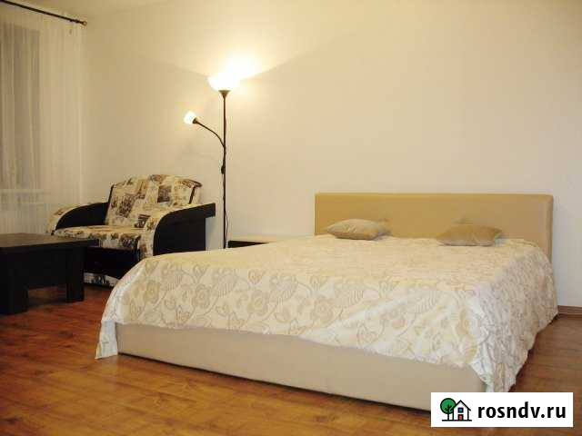 1-комнатная квартира, 40 м², 2/5 эт. в аренду посуточно в Кемерово Кемерово - изображение 1