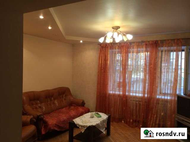 3-комнатная квартира, 95 м², 1/6 эт. в аренду на длительный срок в Саратове Саратов - изображение 1