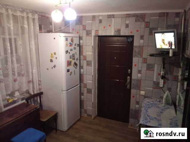 Комната 99 м² в 9-ком. кв., 9/99 эт. в аренду посуточно в Шахтах Шахты - изображение 1