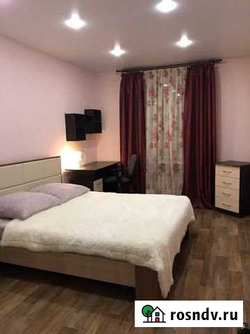 2-комнатная квартира, 80 м², 3/5 эт. в аренду посуточно в Березниках Березники - изображение 1