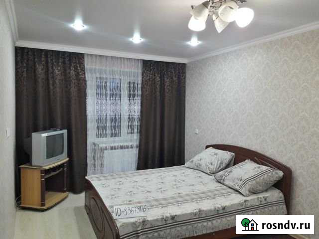 2-комнатная квартира, 50 м², 2/5 эт. в аренду посуточно в Нефтекумске Нефтекумск - изображение 1